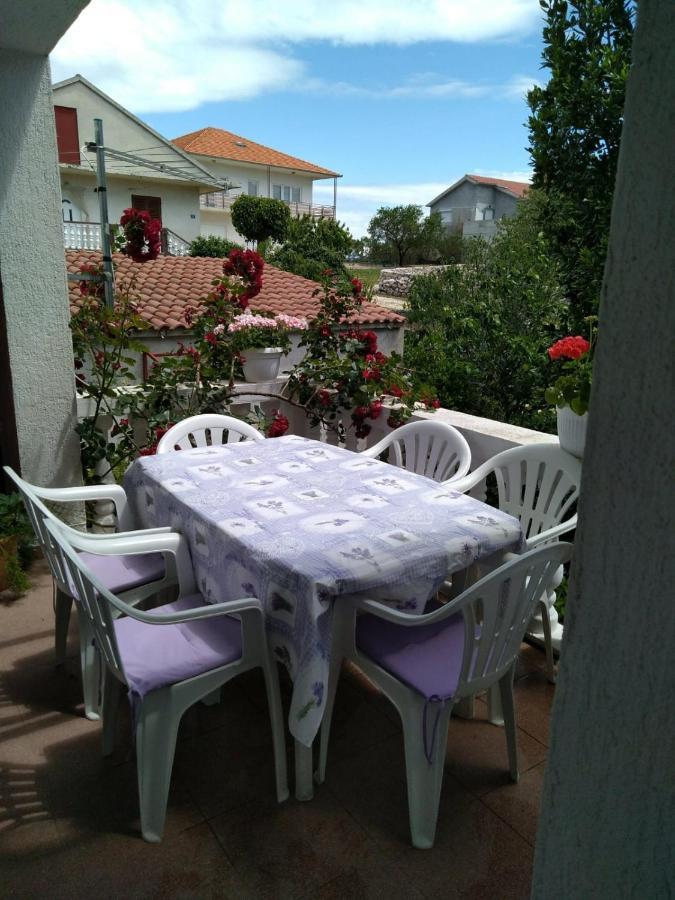 Apartman Sunce Raslina Exterior photo