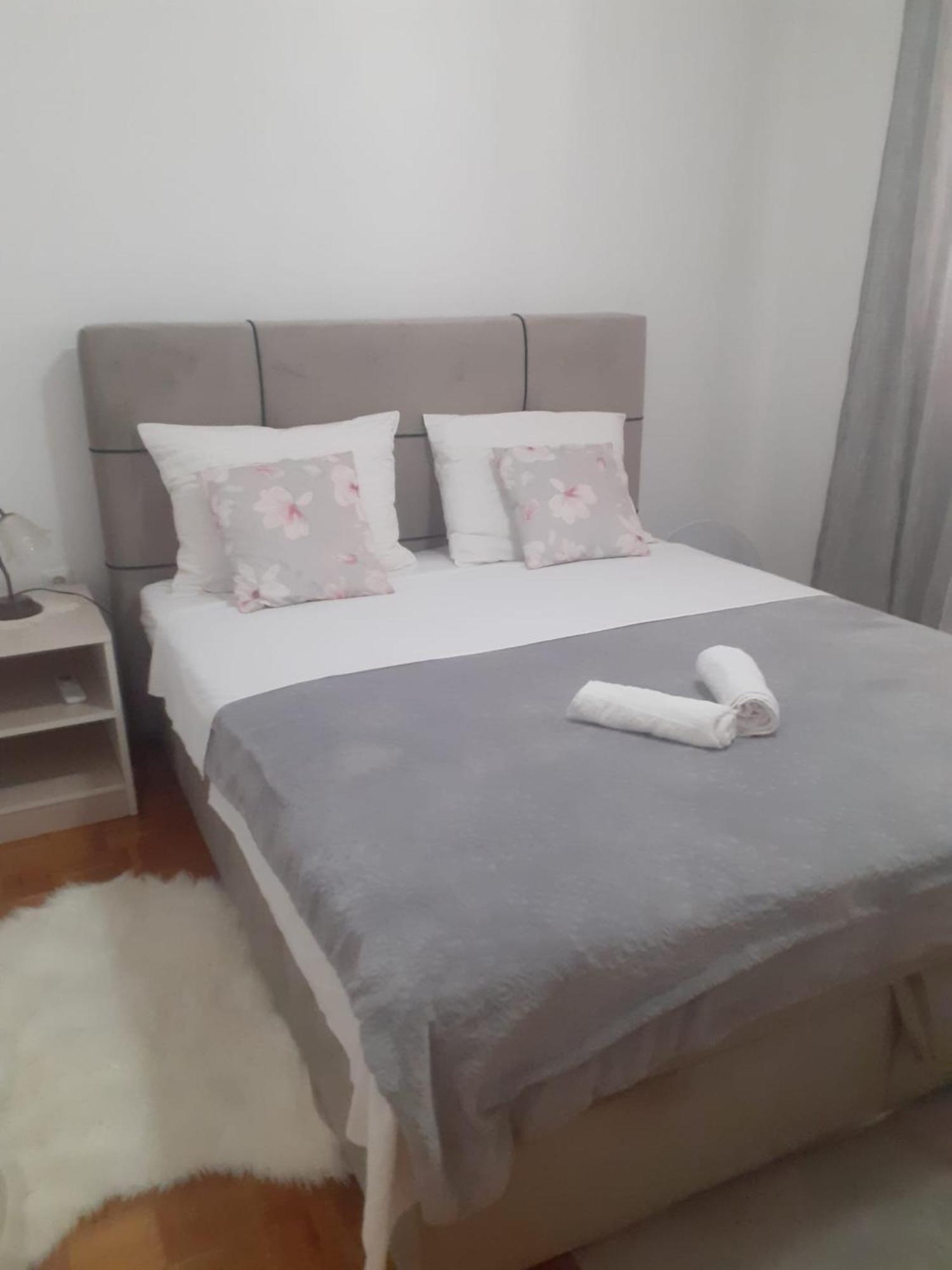 Apartman Sunce Raslina Exterior photo